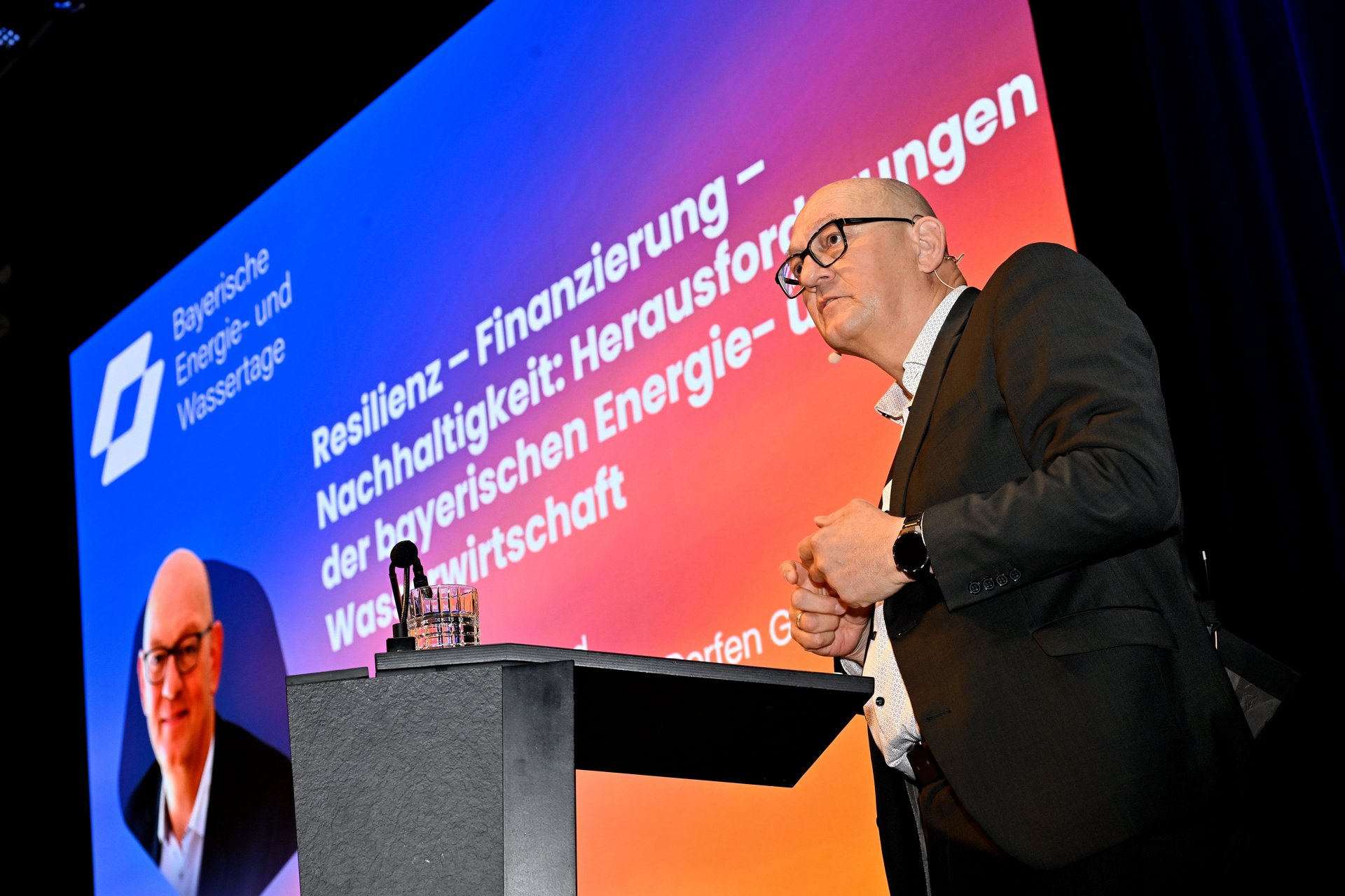 Energie- und Wasserwirtschaft fordert Verlässlichkeit, Resilienz und Investitionssicherheit 